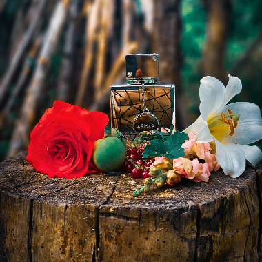 Armaf™ Club de Nuit Sillage Parfum 105ml – Fresh, Long-Lasting Unisex Fragrance with Floral-Woody Notes, Ideal for Day & Evening Elegance