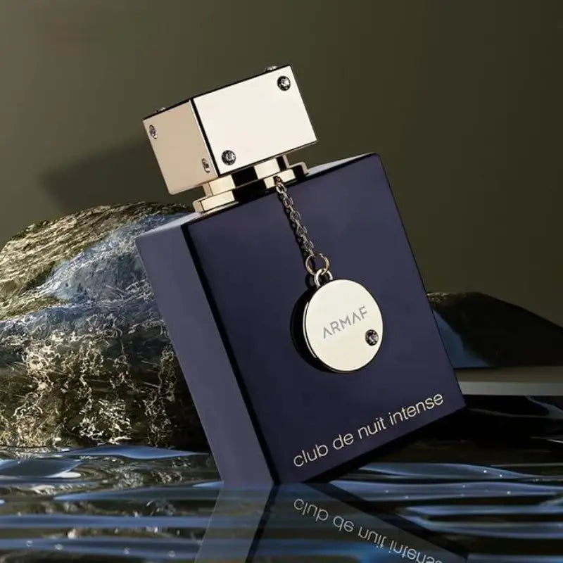 Armaf™ Club De Nuit Intense for Men & Women – Bold, Long-Lasting Signature Scents | Eau de Toilette & Eau de Parfum 105ml – Perfect for Date Nights, Office, & Special Occasions
